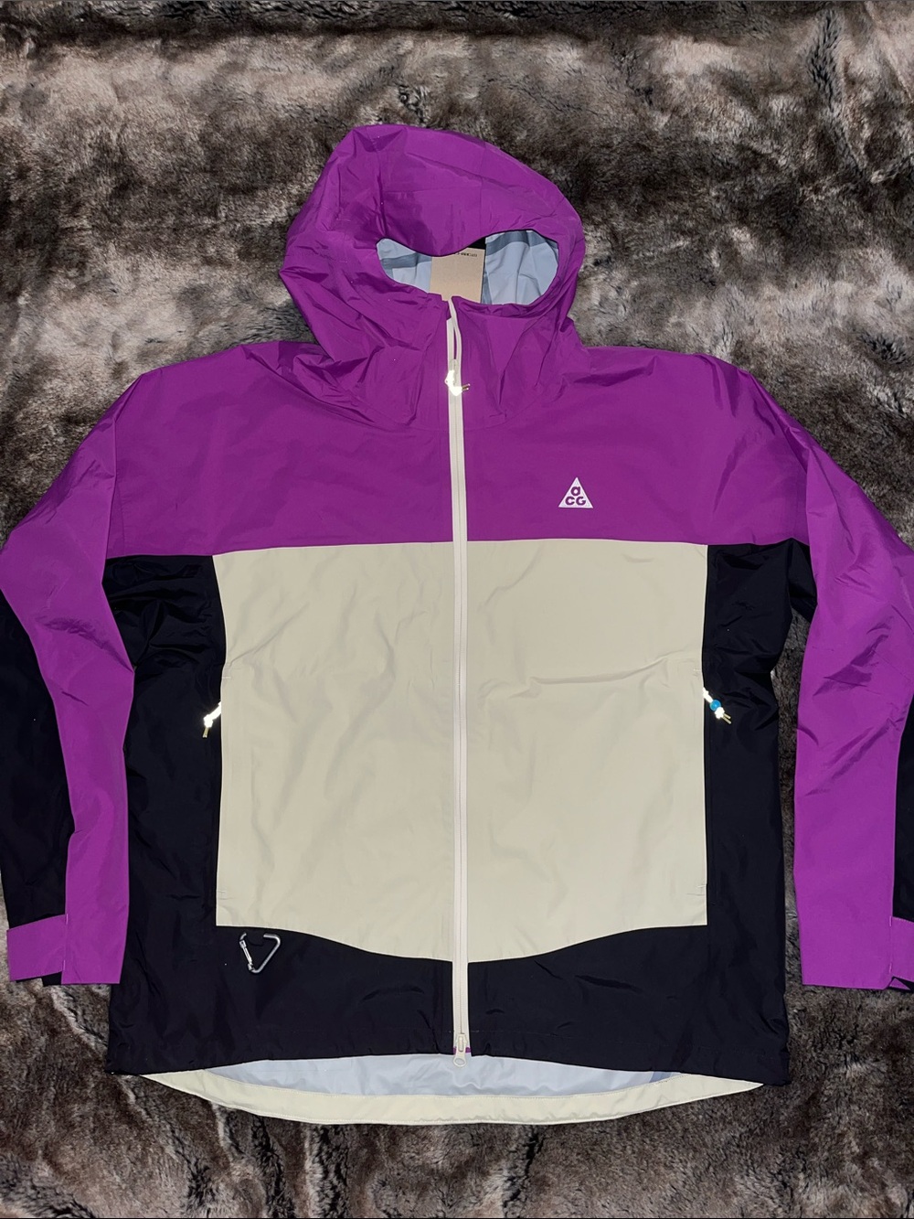 Nike ACG Rain Jacket Men's L Morpho Storm-Fit ADV HJ2687-505 Bold Berry $275